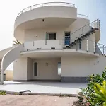'cicirata Sea By Interhome Avola